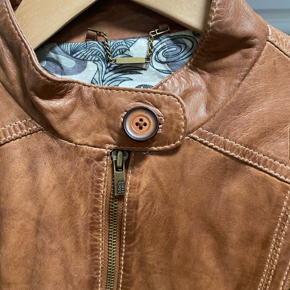 [Black Rivet] Leather Crop Jacket - Picture 6 of 8